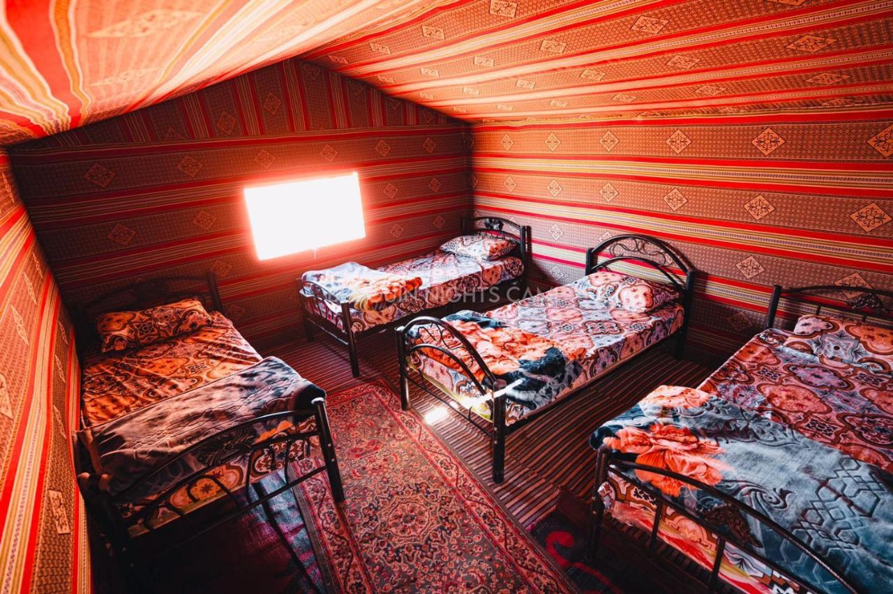 Oblivion Camp Hotel Rum vádi Szoba fotó